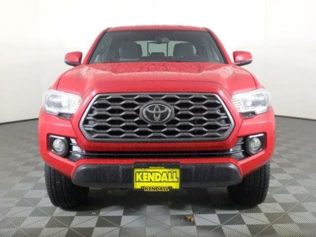 Used 2021 Toyota Tacoma TRD Off Road Double Cab 5′ Bed V6 M Crew Cab Pickup – 5TFCZ5AN3MX264160 full