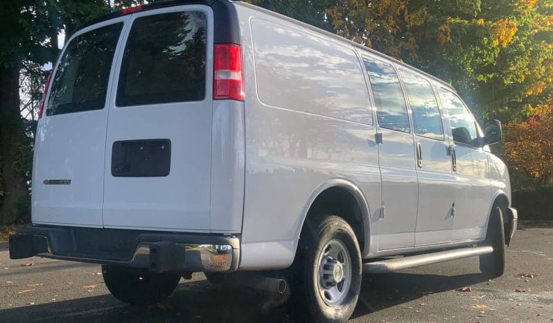 Used 2021 Chevrolet Express  Full-size Cargo Van – 1GCWGAF73M1207384 full