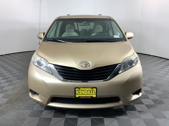 Used 2011 Toyota Sienna LE 4D Passenger Van – 5TDKK3DC4BS131490