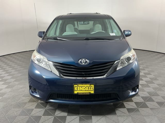 Used 2012 Toyota Sienna LE 4D Passenger Van – 5TDJK3DC4CS036201