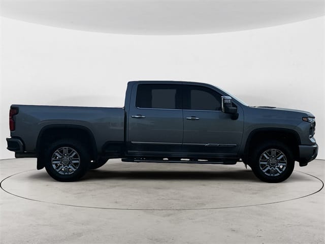 Used 2024 Chevrolet Silverado 3500HD High Country 4D Crew Cab – 1GC4YVEY8RF143391 full