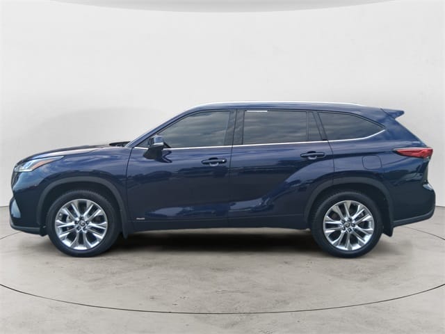 Used 2022 Toyota Highlander Hybrid Limited 4D Sport Utility – 5TDXBRCH3NS547668