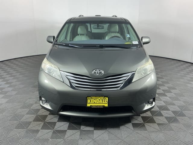 Used 2011 Toyota Sienna Limited 4D Passenger Van – 5TDYK3DC8BS037512