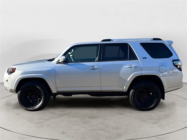Used 2022 Toyota 4Runner SR5 Premium 4D Sport Utility – JTENU5JR1N6079540