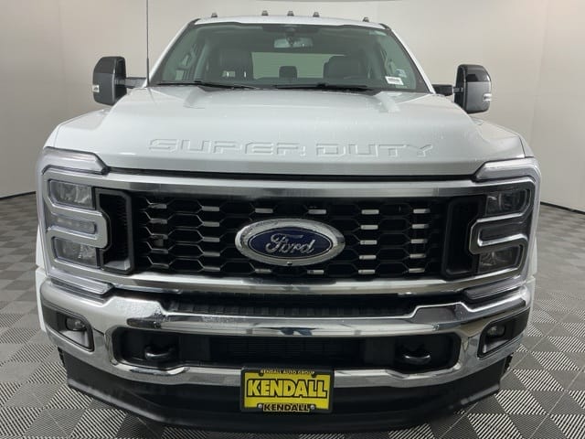 Used 2025 Ford F-450SD Lariat 4D Crew Cab – 1FT8W4DTXSEC52244