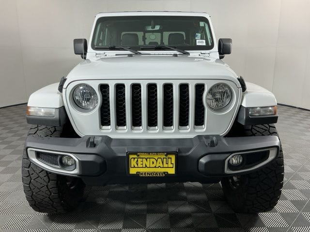 Used 2020 Jeep Gladiator Overland 4D Crew Cab – 1C6HJTFGXLL218219