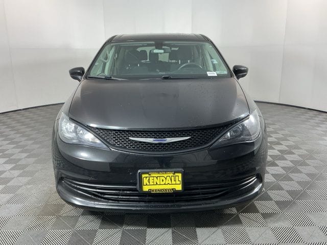 Used 2018 Chrysler Pacifica L 4D Passenger Van – 2C4RC1AG5JR274768