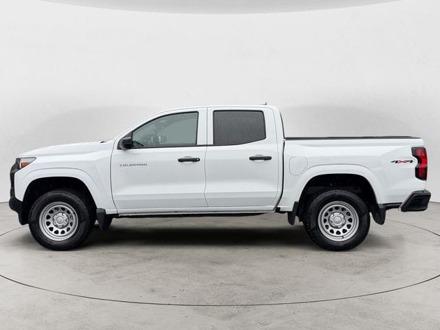 Used 2025 Chevrolet Colorado Work Truck 4D Crew Cab – 1GCPTBEK9S1121389
