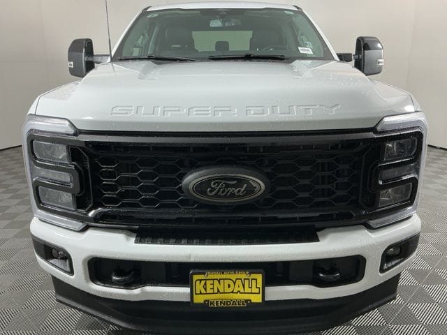 Used 2025 Ford F-350SD Lariat 4D Crew Cab – 1FT8W3BT2SEC41378
