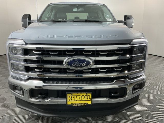 Used 2025 Ford F-350SD Lariat 4D Crew Cab – 1FT8W3BT3SEC45634