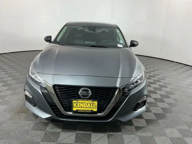 Used 2020 Nissan Altima 2.5 SR 4D Sedan – 1N4BL4CWXLC121263