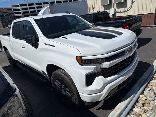 Used 2025 Chevrolet Silverado 1500 RST 4D Crew Cab – 1GCUKEE84SZ152417