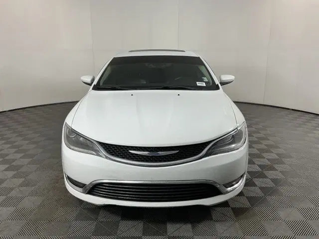 Used 2015 Chrysler 200 C 4D Sedan – 1C3CCCCG2FN700553
