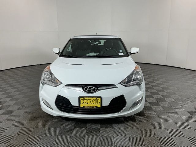 Used 2015 Hyundai Veloster Base 3D Hatchback – KMHTC6AD2FU239961