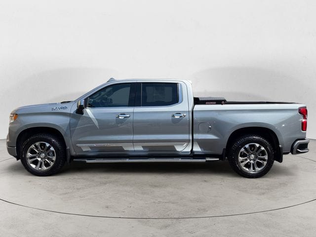 Used 2024 Chevrolet Silverado 1500 High Country 4D Crew Cab – 1GCUDJE82RZ233199
