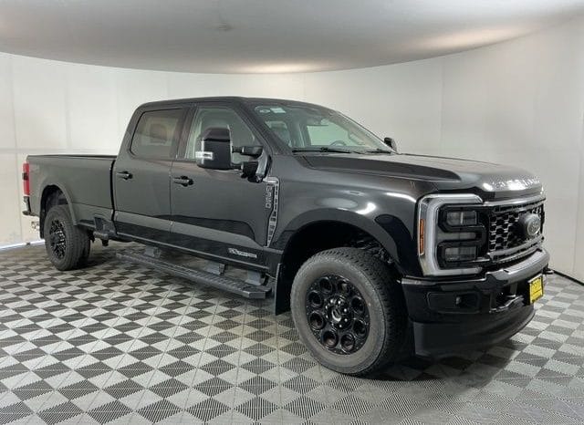 Used 2025 Ford F-350SD Lariat 4D Crew Cab – 1FT8W3BTXSEC41905 full