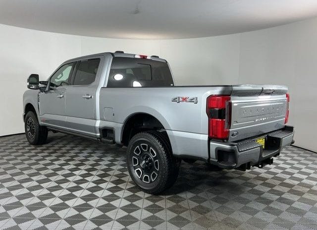 Used 2024 Ford F-350SD Platinum 4D Crew Cab – 1FT8W3BM5REE52335 full