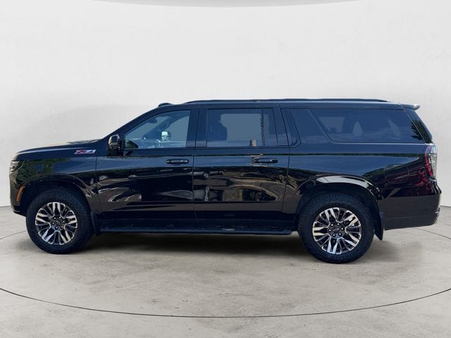 Used 2026 Chevrolet Suburban Z71 4D Sport Utility – 1GNS6DK88TR166243