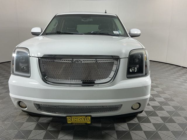 Used 2008 GMC Yukon Denali 4D Sport Utility – 1GKFK63878J191323