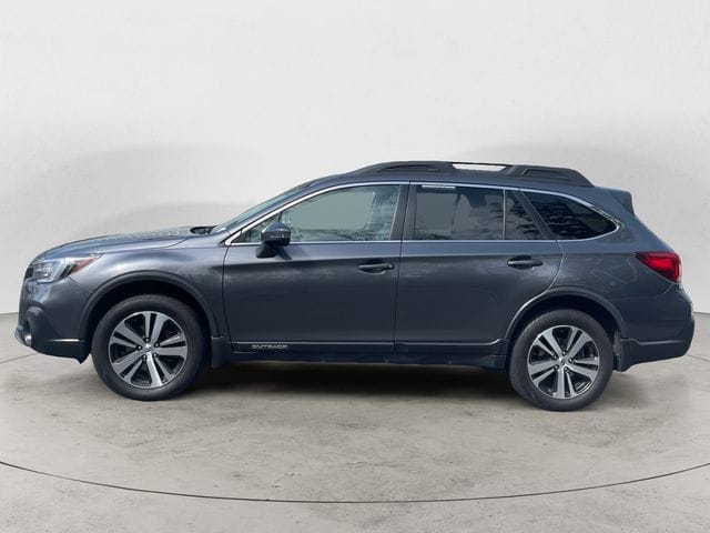 Used 2018 Subaru Outback 2.5i 4D Sport Utility – 4S4BSANC3J3239436