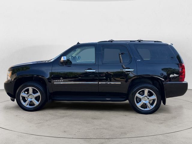 Used 2013 Chevrolet Tahoe LTZ 4D Sport Utility – 1GNSKCE05DR254017